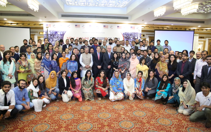 Ambassador Paul Jones, Chargé d’Affaires a.i., Welcomes Newest Members of Pakistan-U.S. Alumni Network