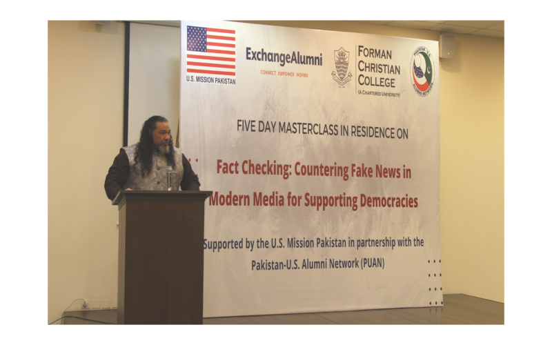 PUAN’s Master Class on Fact-Checking Successfully Concludes